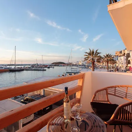 Due Venti Downtown Naxos Sunset View